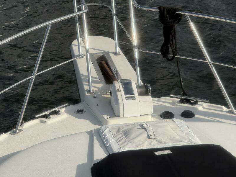 Summer Breeze 38ft Carver Yacht For Sale