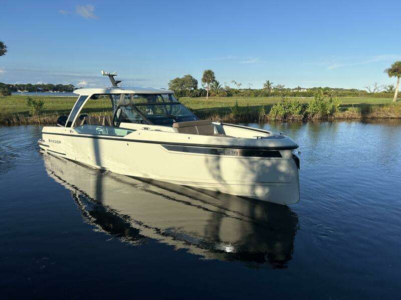 32ft Saxdor Yacht For Sale