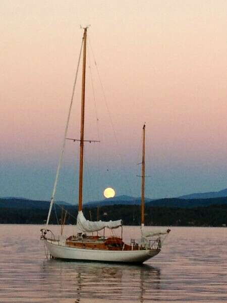MOONFLEET 39ft Concordia Yacht For Sale