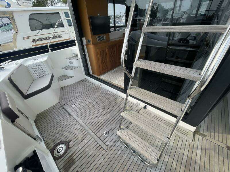 A TO Z 35ft Beneteau Yacht For Sale