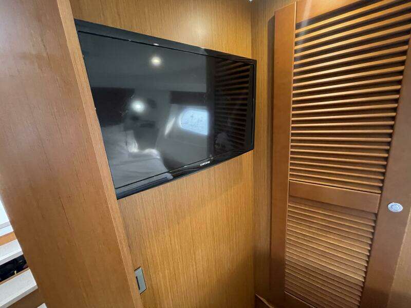 A TO Z 35ft Beneteau Yacht For Sale