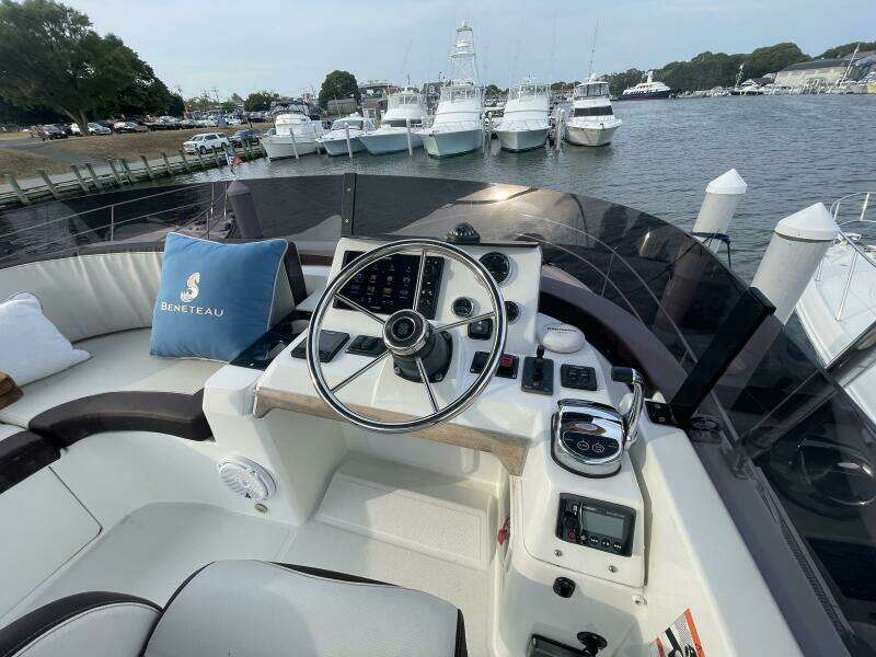 A TO Z 35ft Beneteau Yacht For Sale