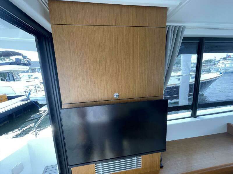 A TO Z 35ft Beneteau Yacht For Sale