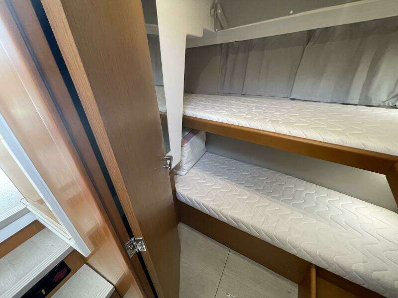 A TO Z 35ft Beneteau Yacht For Sale