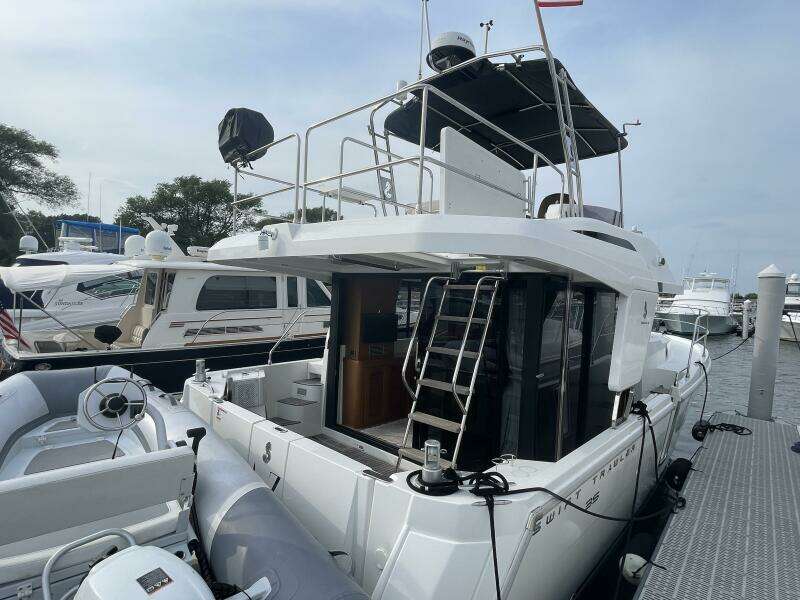 A TO Z 35ft Beneteau Yacht For Sale