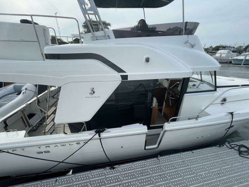 A TO Z 35ft Beneteau Yacht For Sale