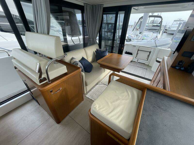 A TO Z 35ft Beneteau Yacht For Sale
