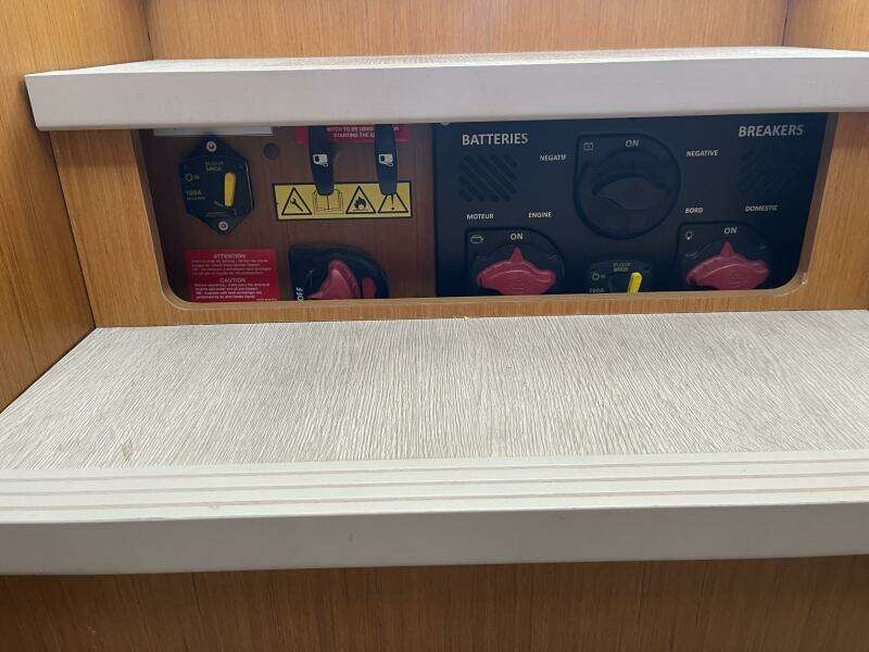 A TO Z 35ft Beneteau Yacht For Sale