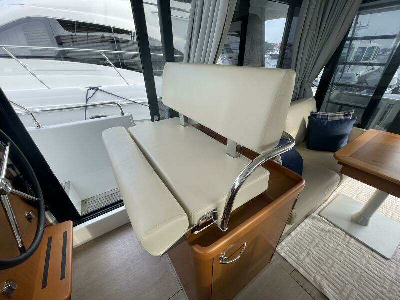 A TO Z 35ft Beneteau Yacht For Sale
