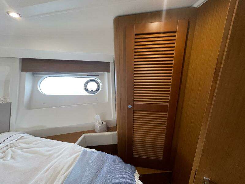 A TO Z 35ft Beneteau Yacht For Sale