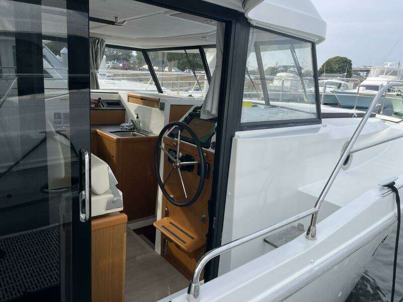 A TO Z 35ft Beneteau Yacht For Sale