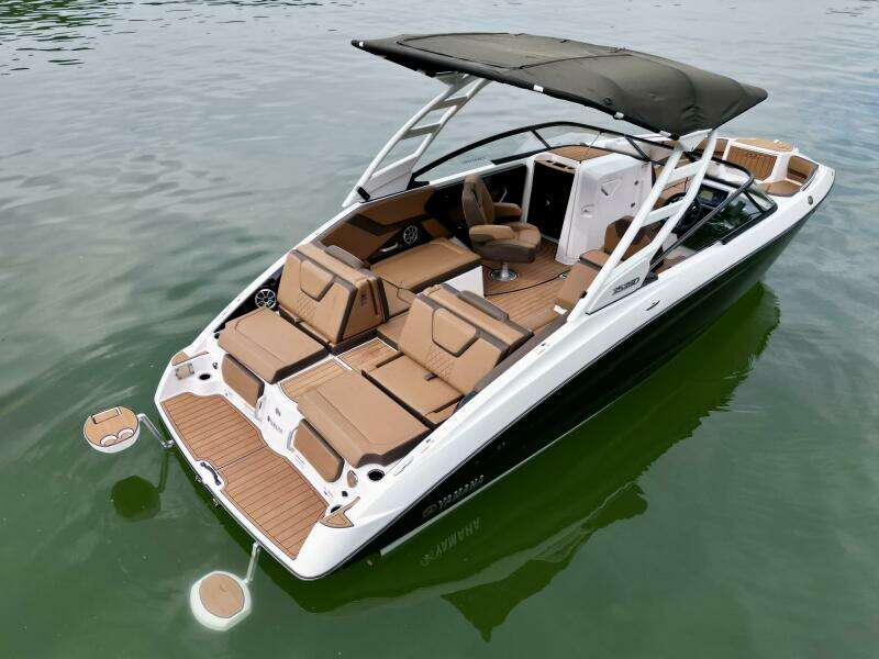 25ft Yamaha Boats Yacht For Sale
