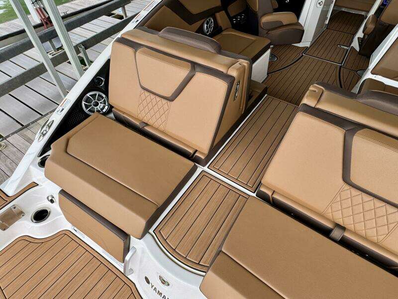 25ft Yamaha Boats Yacht For Sale