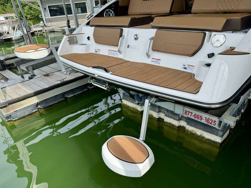 25ft Yamaha Boats Yacht For Sale