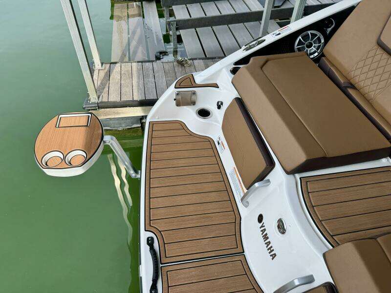 25ft Yamaha Boats Yacht For Sale