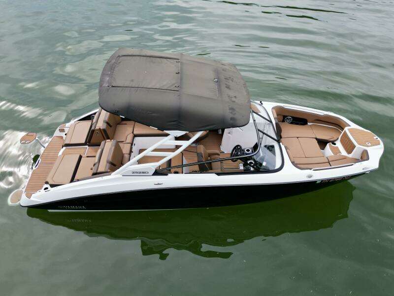 25ft Yamaha Boats Yacht For Sale