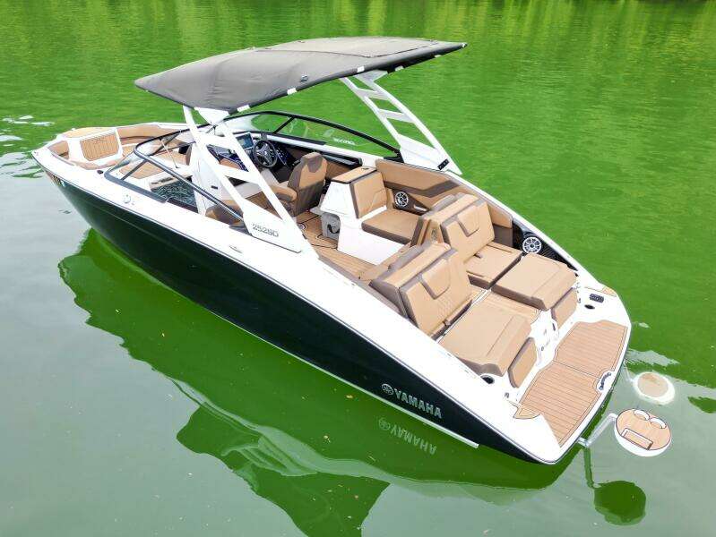 25ft Yamaha Boats Yacht For Sale