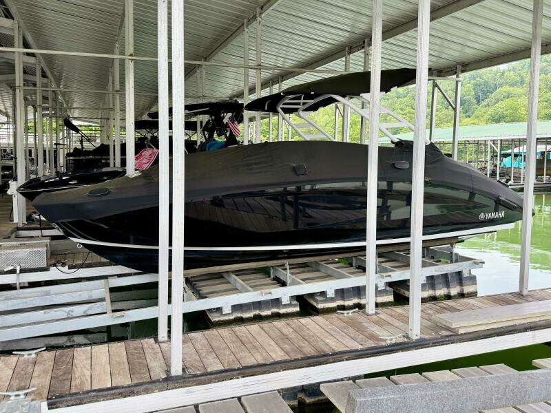 25ft Yamaha Boats Yacht For Sale