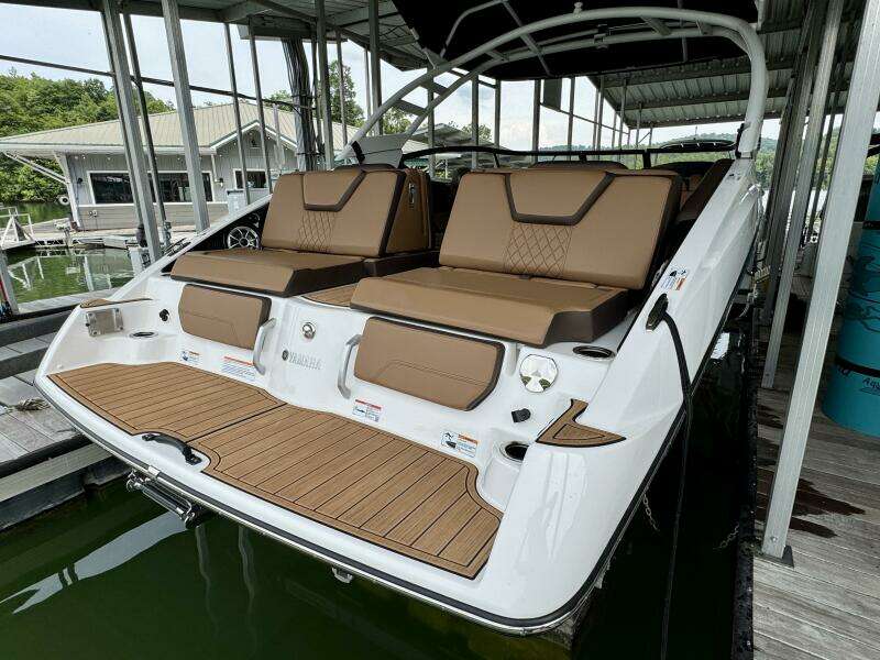 25ft Yamaha Boats Yacht For Sale
