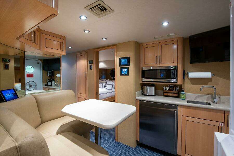 CERCA TROVA 112ft Westport Yacht For Sale