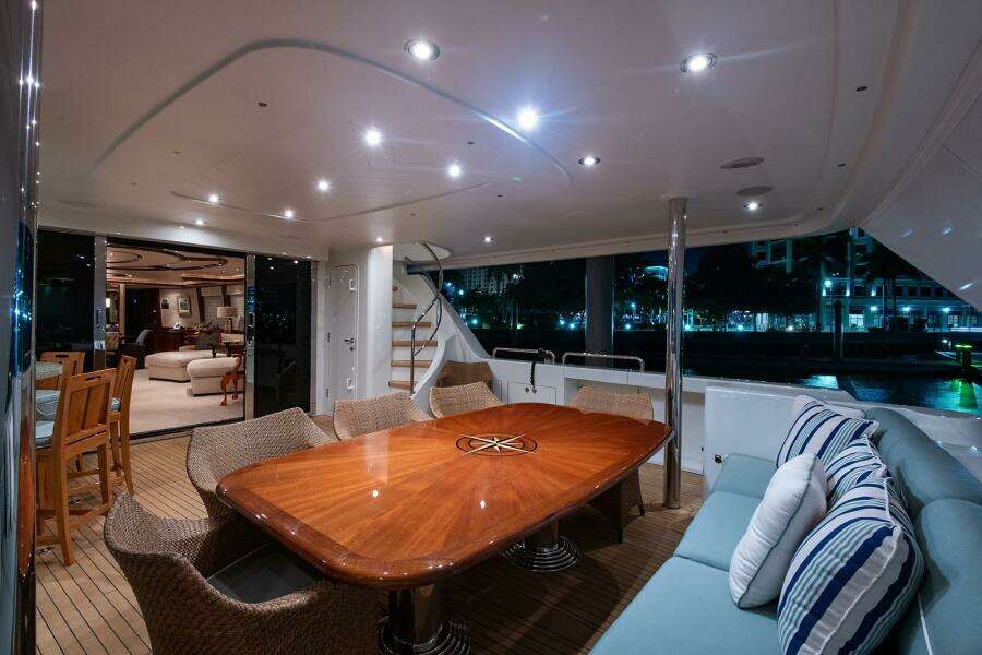 CERCA TROVA 112ft Westport Yacht For Sale