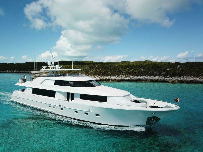 CERCA TROVA 112ft Westport Yacht For Sale