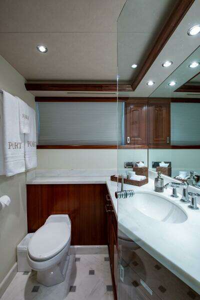 CERCA TROVA 112ft Westport Yacht For Sale