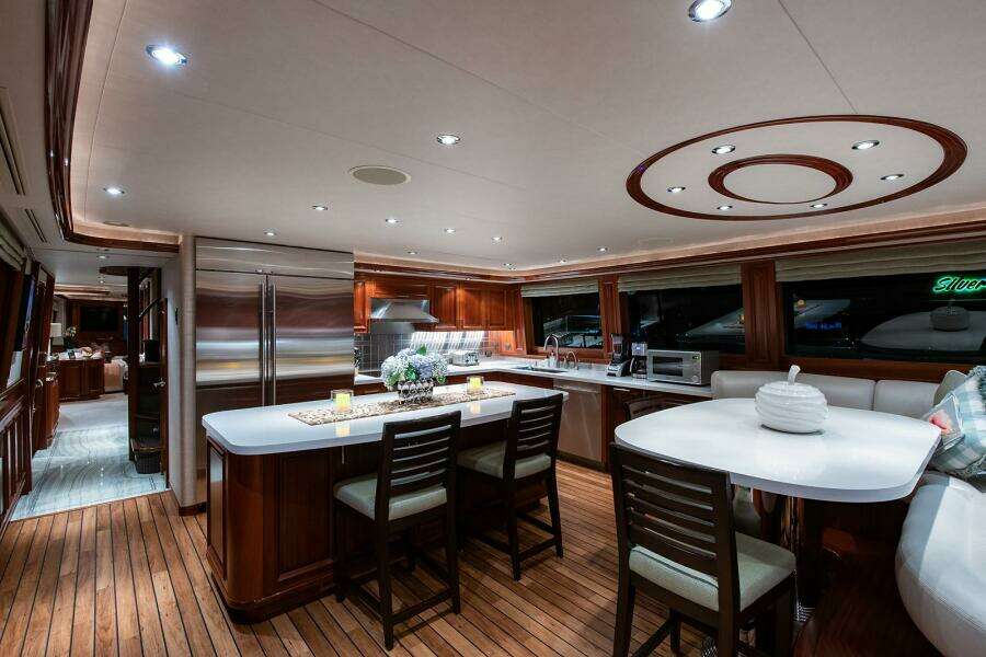 CERCA TROVA 112ft Westport Yacht For Sale