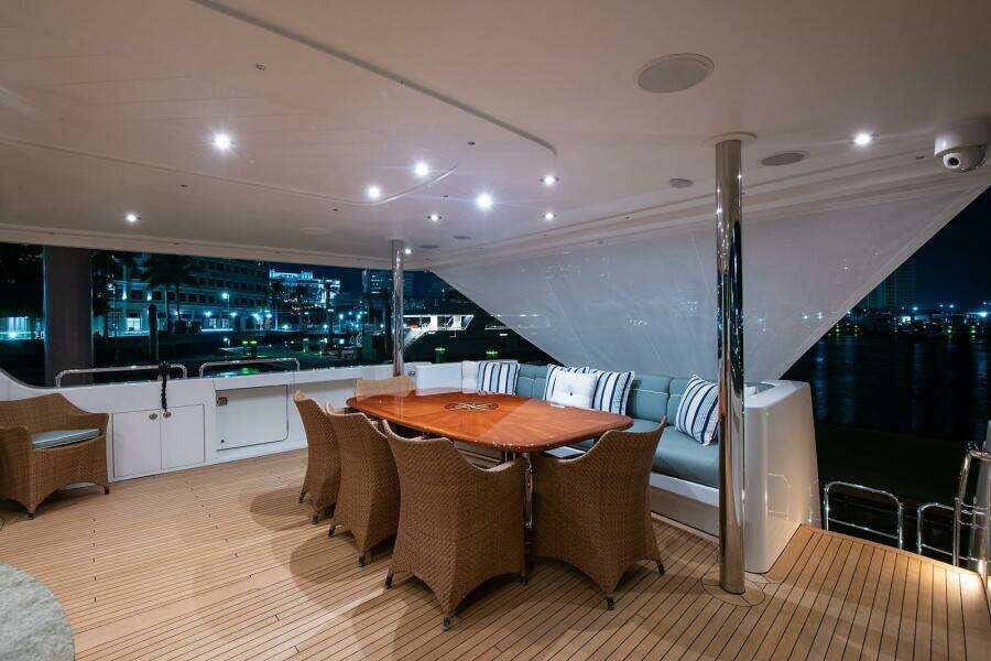 CERCA TROVA 112ft Westport Yacht For Sale