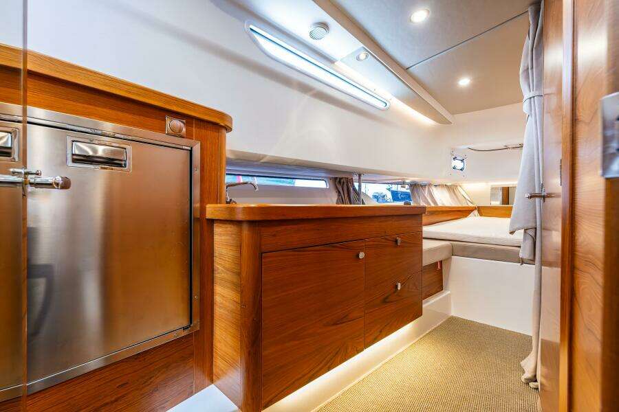 RYLEA ROSE 40ft Nimbus Yacht For Sale
