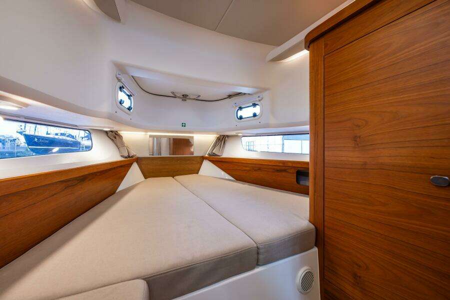 RYLEA ROSE 40ft Nimbus Yacht For Sale