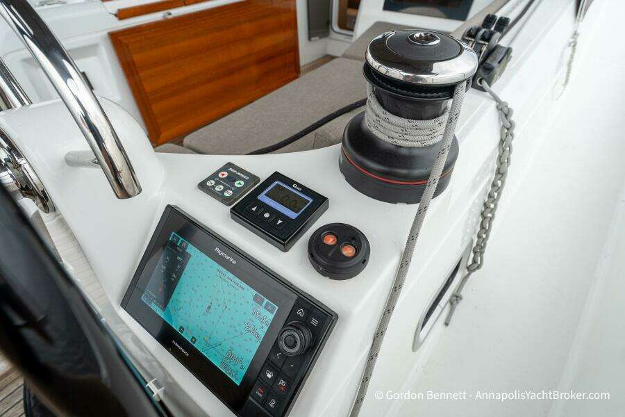 Shatzi 41ft Jeanneau Yacht For Sale