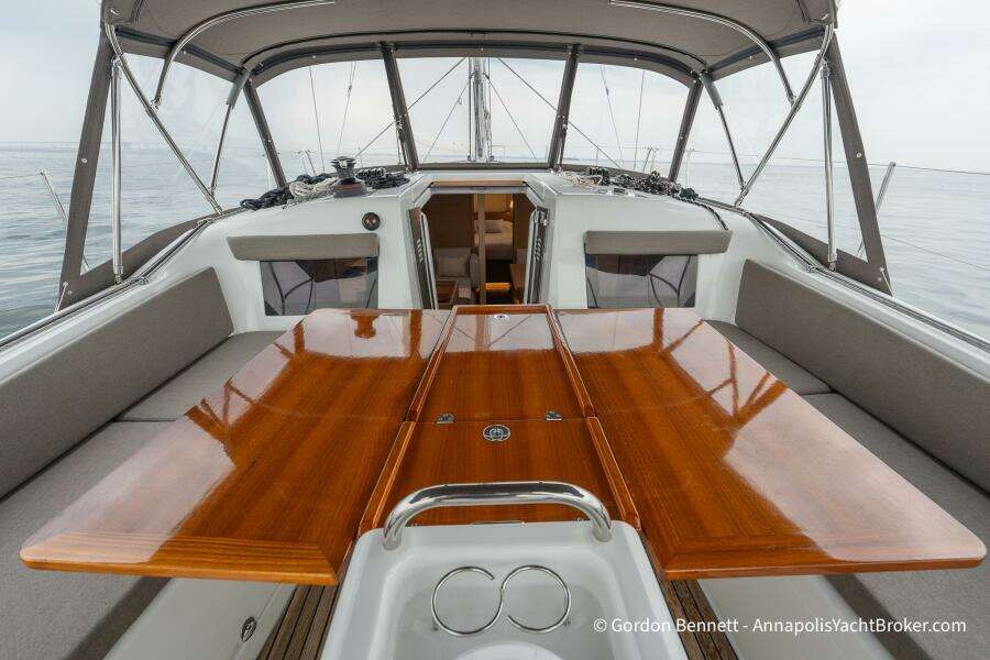 Shatzi 41ft Jeanneau Yacht For Sale