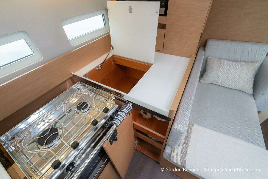 Shatzi 41ft Jeanneau Yacht For Sale