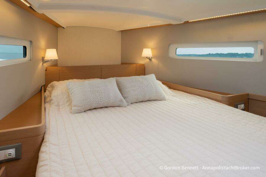 Shatzi 41ft Jeanneau Yacht For Sale