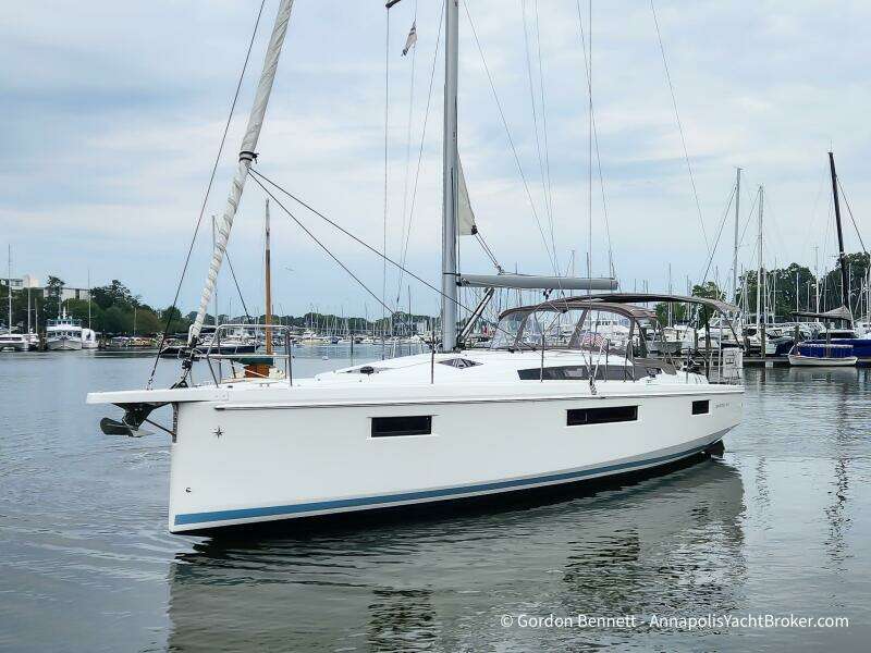 Shatzi 41ft Jeanneau Yacht For Sale