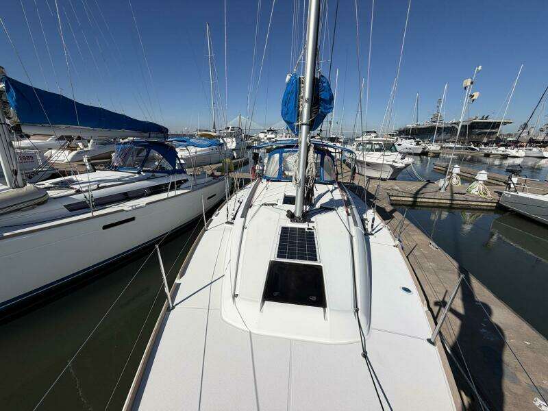 Sea Ranch II 38ft Jeanneau Yacht For Sale