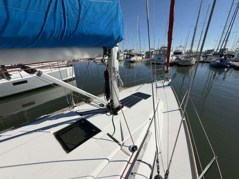 Sea Ranch II 38ft Jeanneau Yacht For Sale