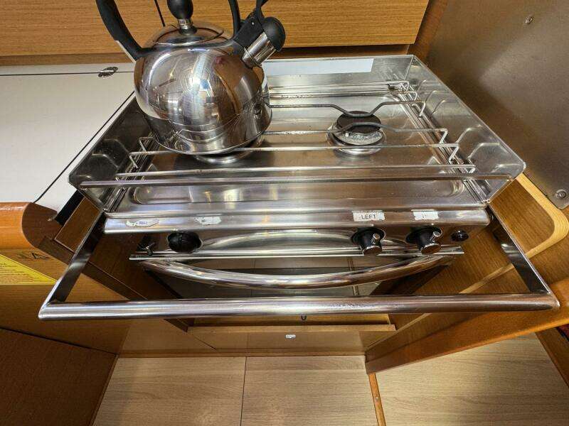 Sea Ranch II 38ft Jeanneau Yacht For Sale