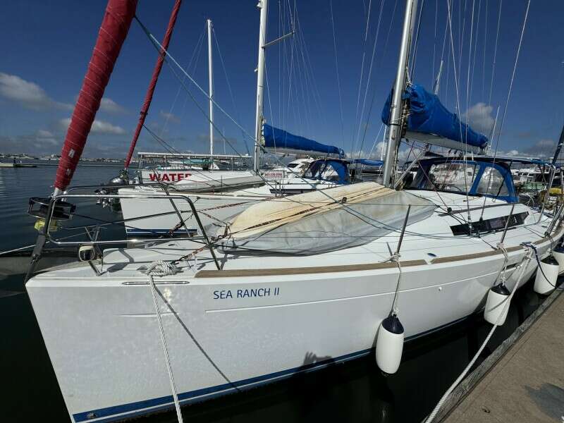 Sea Ranch II 38ft Jeanneau Yacht For Sale