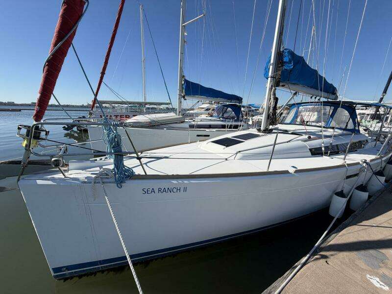 Sea Ranch II 38ft Jeanneau Yacht For Sale