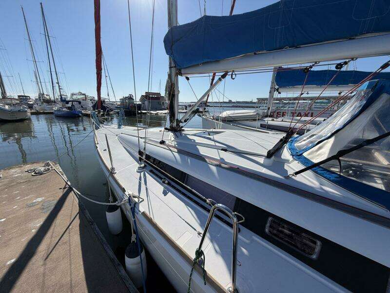 Sea Ranch II 38ft Jeanneau Yacht For Sale