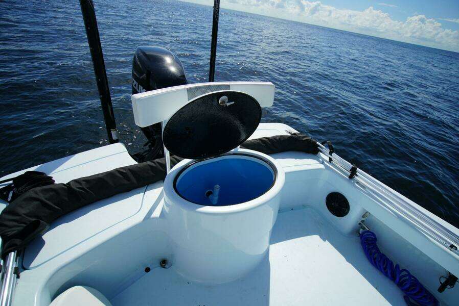 25ft East Cape Yacht For Sale