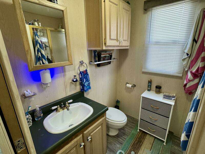 68ft Aqua Chalet Yacht For Sale