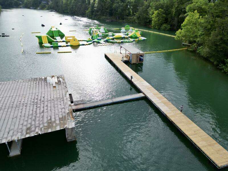 68ft Aqua Chalet Yacht For Sale