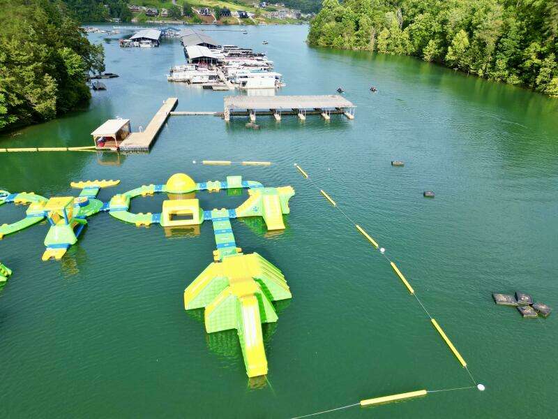 68ft Aqua Chalet Yacht For Sale