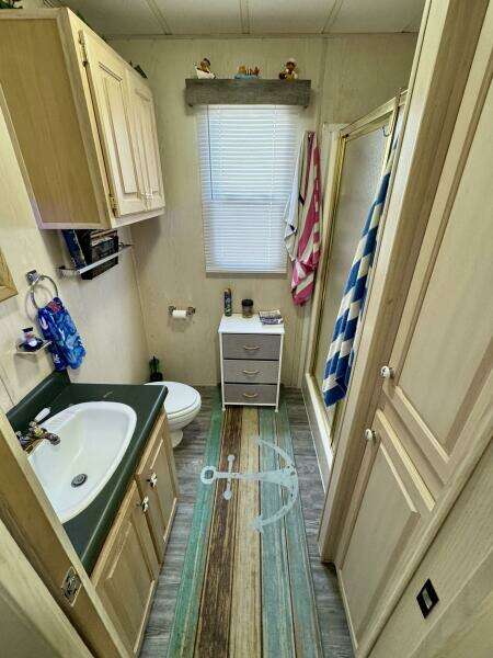 68ft Aqua Chalet Yacht For Sale