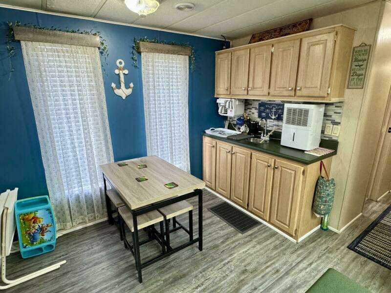 68ft Aqua Chalet Yacht For Sale