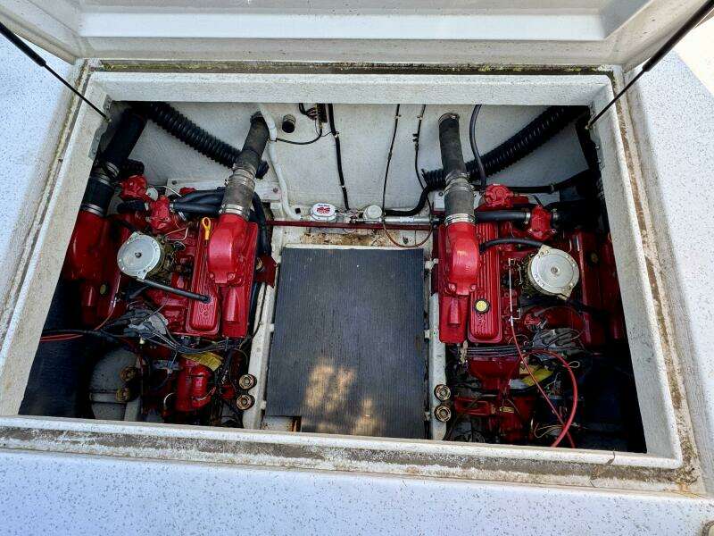 Summer Breeze 37ft Gibson Yacht For Sale Summer Breeze 37ft Gibson Yacht For Sale