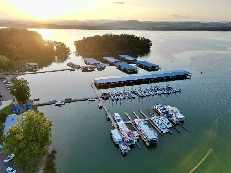 Summer Breeze 37ft Gibson Yacht For Sale Summer Breeze 37ft Gibson Yacht For Sale